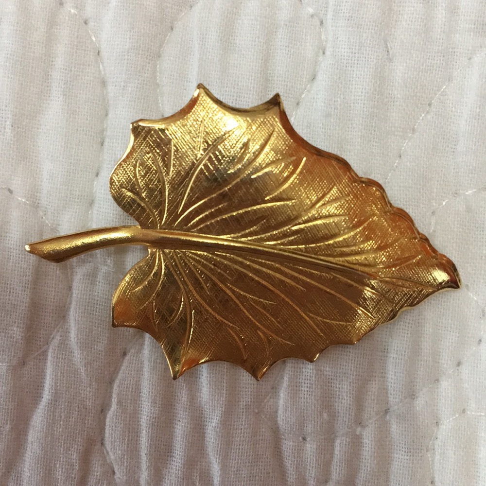 Gold Pin